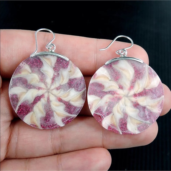 💕Glittery Pink Resin & Shell 925 Silver Earrings - Picture 4 of 7